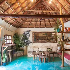 https://good-vibes-hostel.tulum-hotels.net